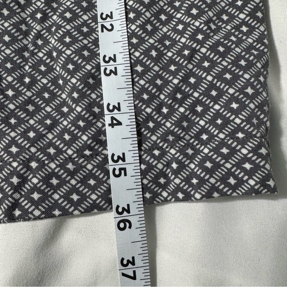 Chic Grey and White Patterned Dress Pockets From Sandwich_ Size EU 42 (US 12) - Picture 11 of 11